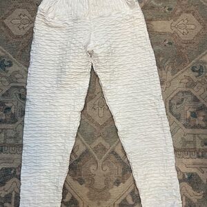 Women's White Textured Capri Leggings BBrazil BNWT